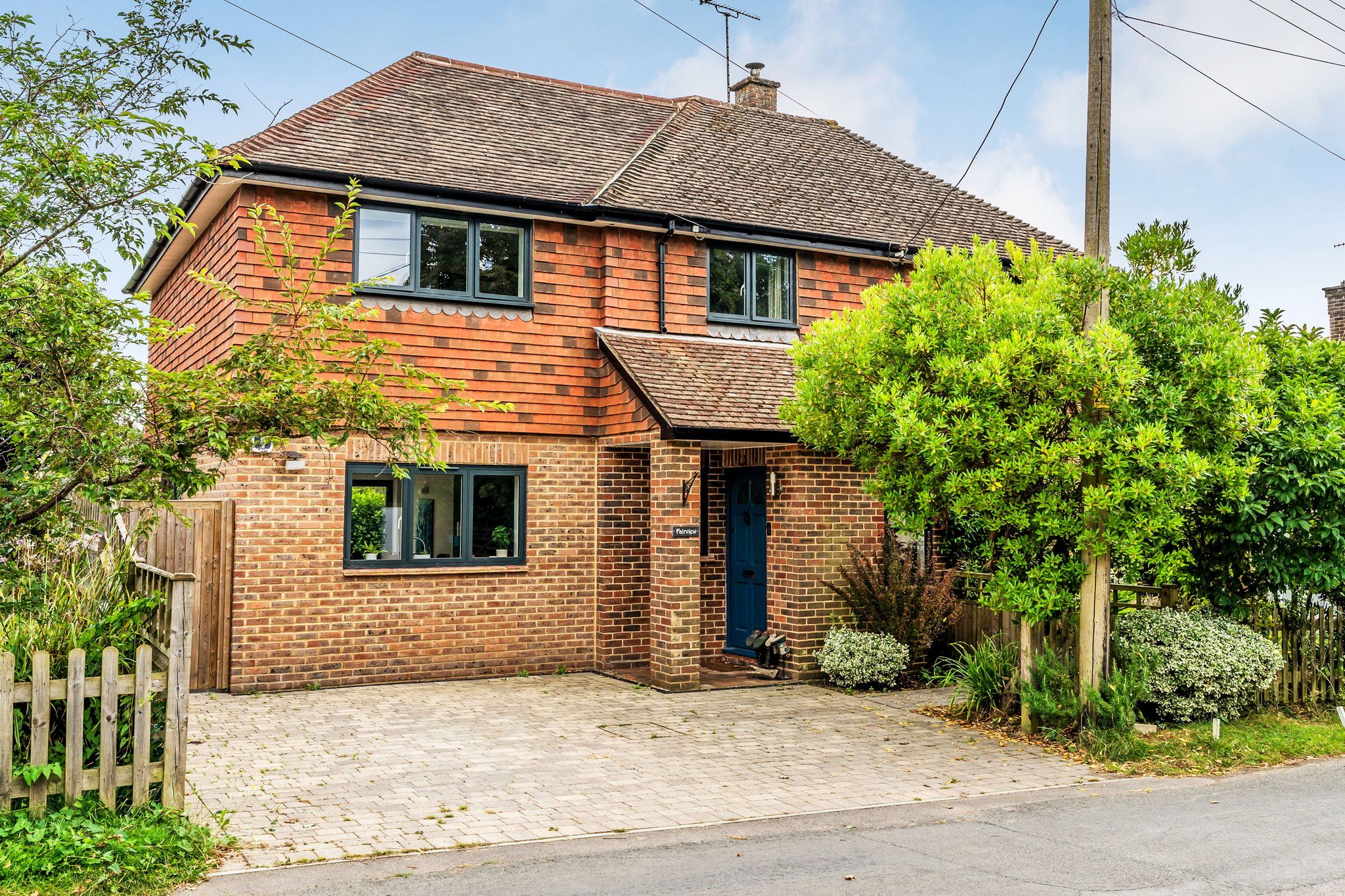 Long Barn Road, Weald, Sevenoaks, Kent, TN14 6NH