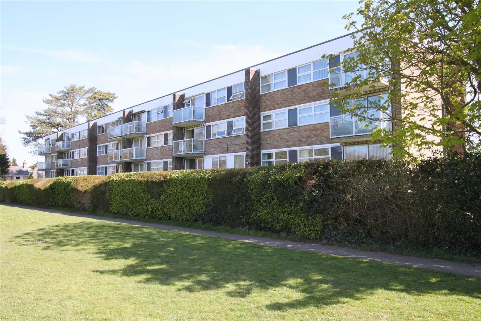 Claire Court, Lymington Road, Highc, Christchurch, Dorset, BH23 5DZ