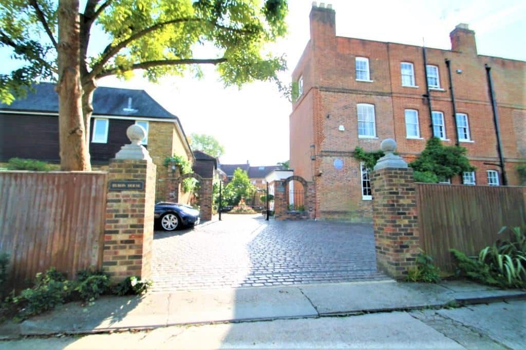 Clonmel Close, Harrow on the Hill, Middlesex, HA2 0JZ