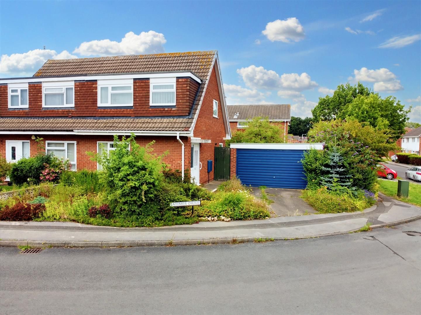 Latimer Drive, Bramcote, Nottingham, NG9 3HT