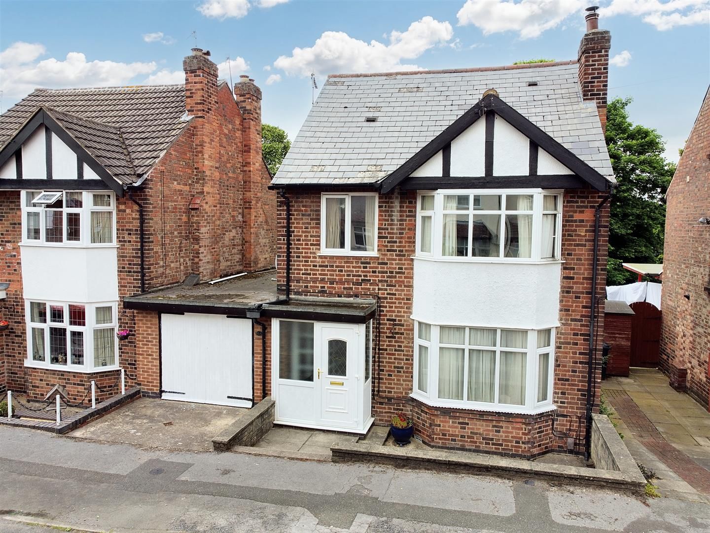 Park Road, Woodthorpe, Nottingham, NG5 4HR