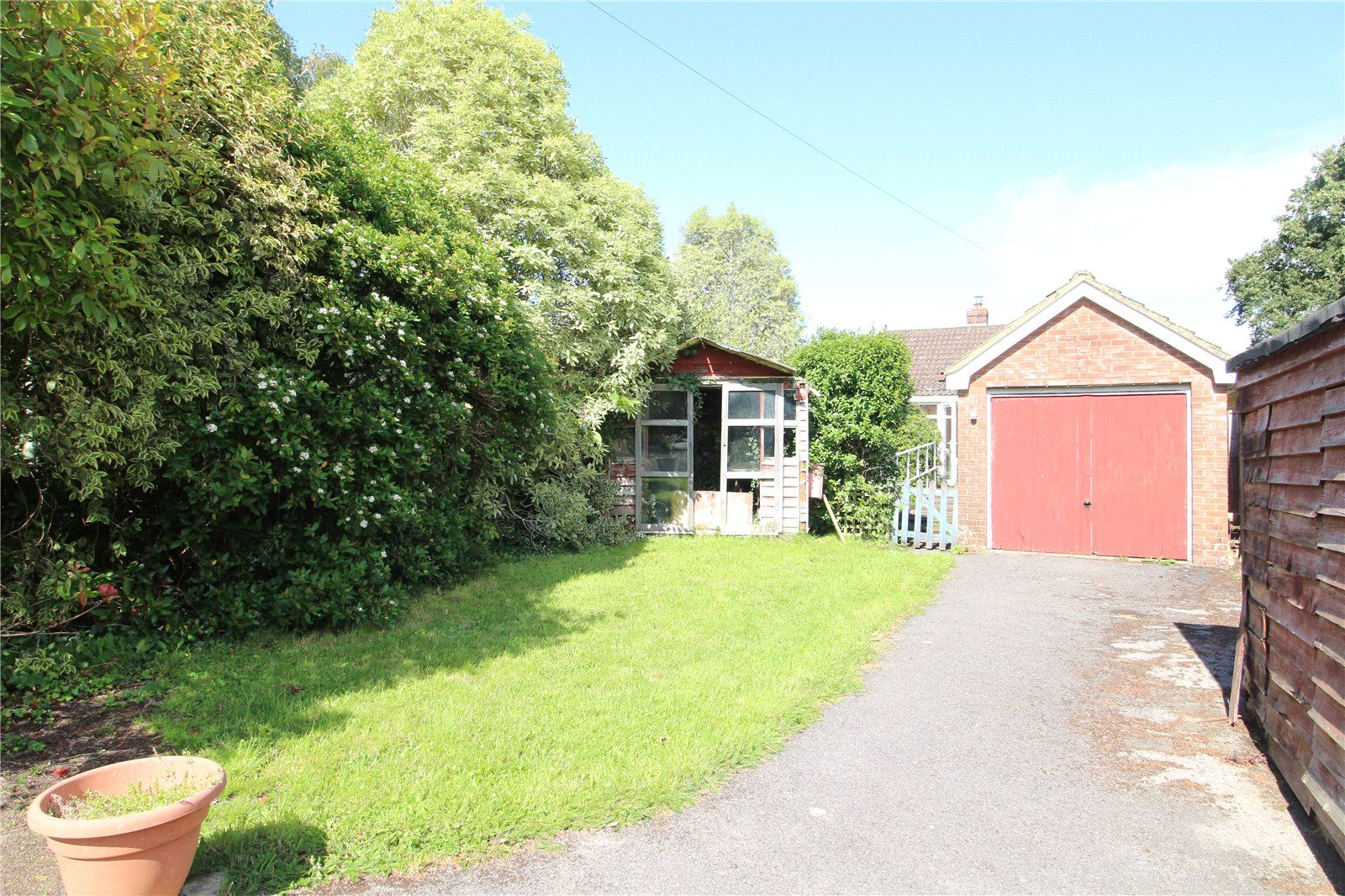 Station Road, Sway, Hampshire, SO41 6BA