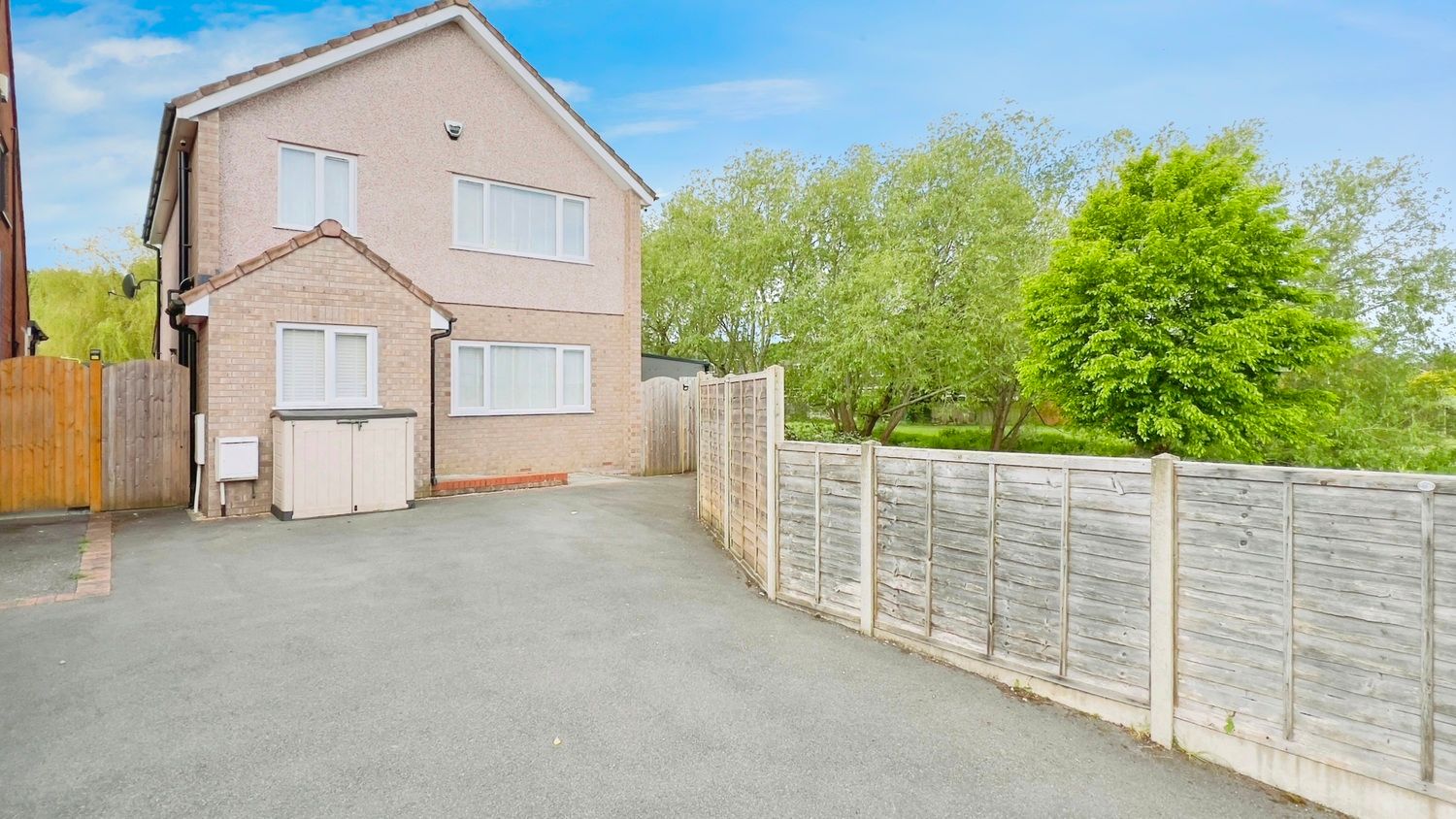 Belland Drive, Whitchurch, Bristol, BS14 0EQ