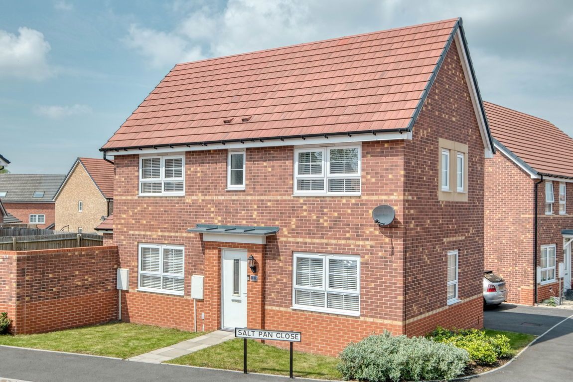 Salt Pan Close, Stoke Prior, Bromsgrove, B60 4DE