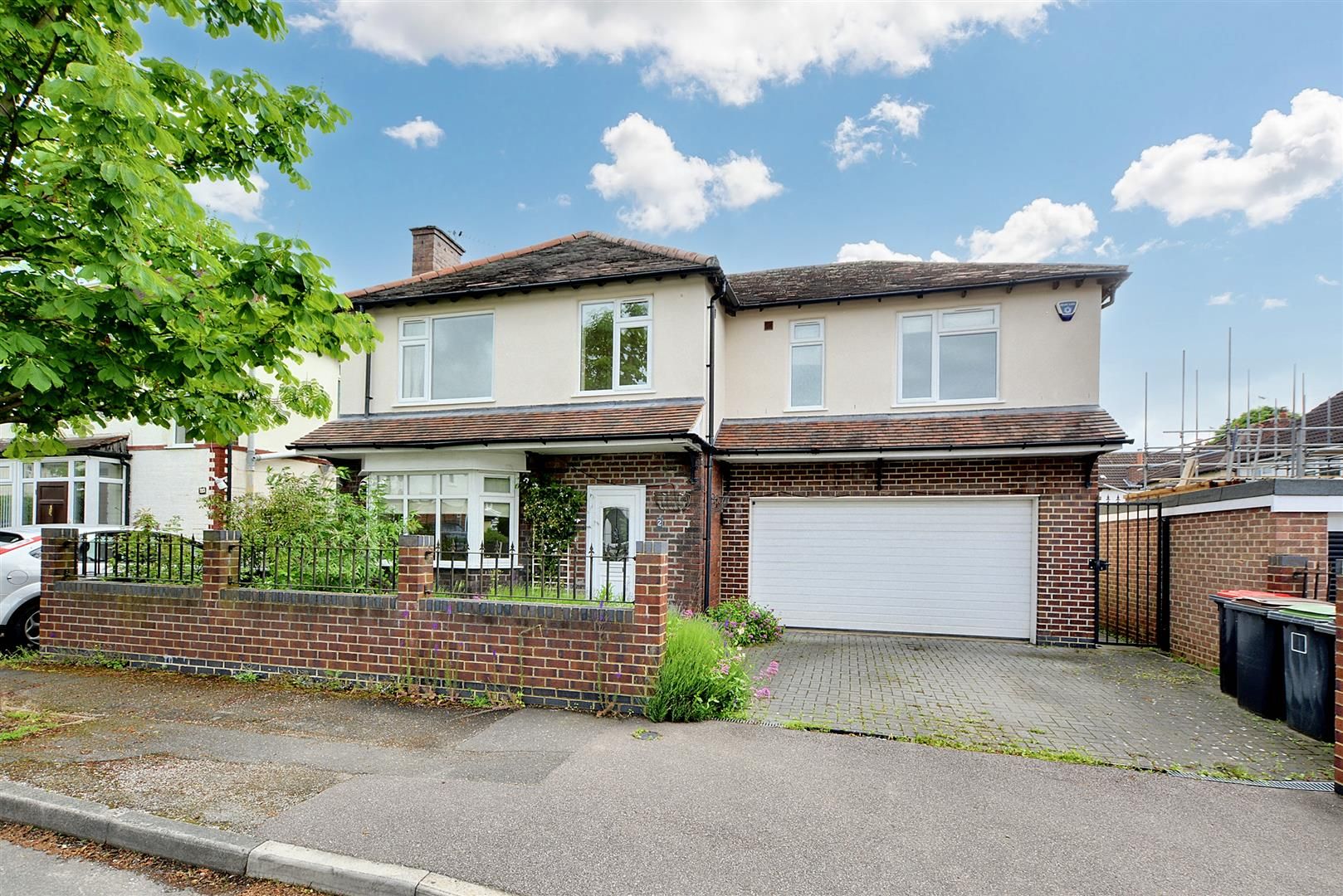 Kingrove Avenue, Chilwell, Nottingham, NG9 4DQ