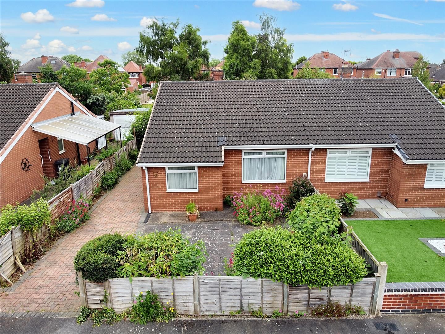 Glenfield Road, Long Eaton, Nottingham, NG10 1AR