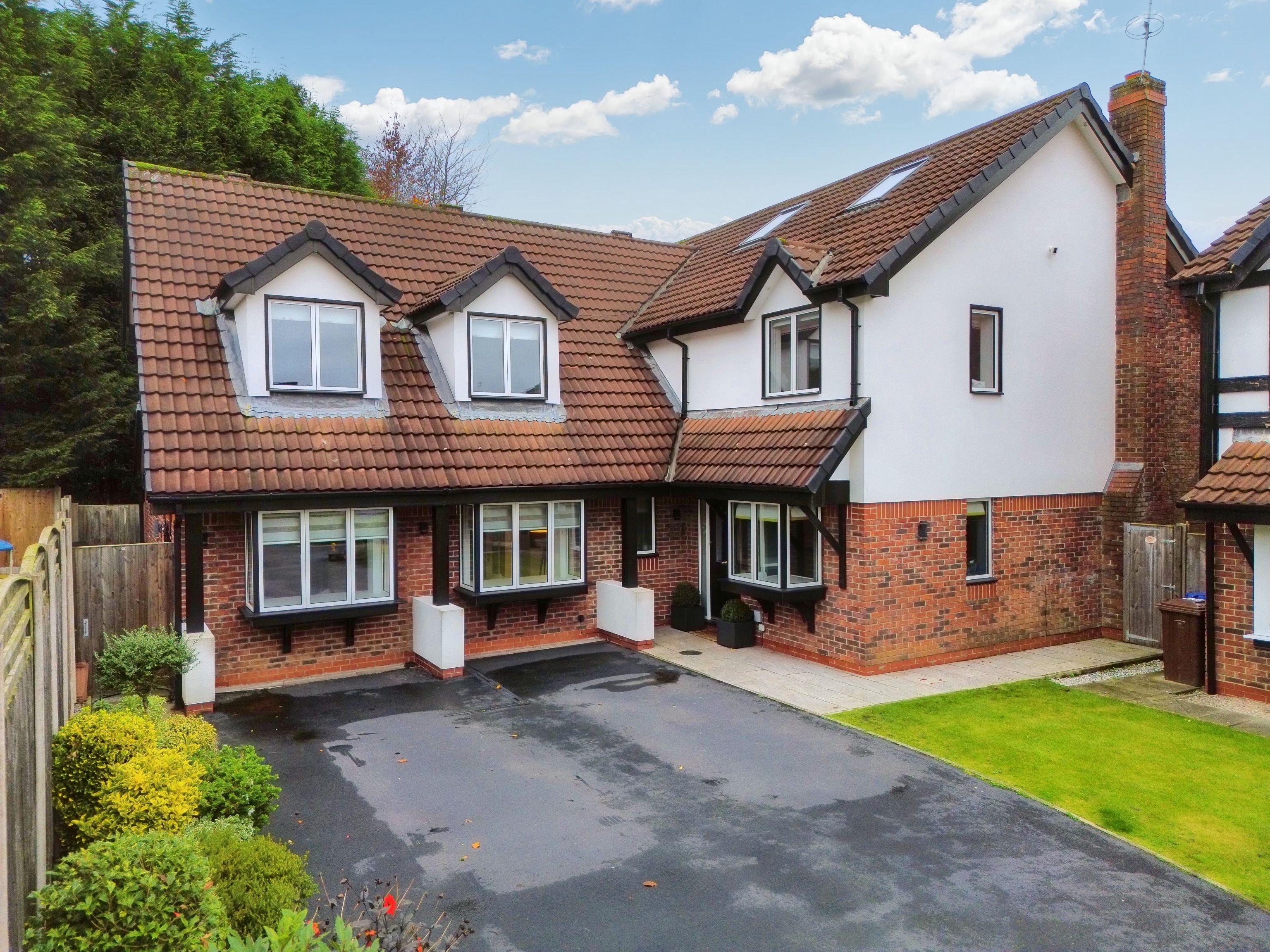 Ringley Chase, Whitefield, M45