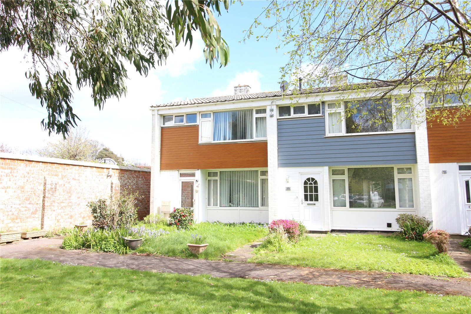 Maple Close, Barton On Sea, Hampshire, BH25 7AR