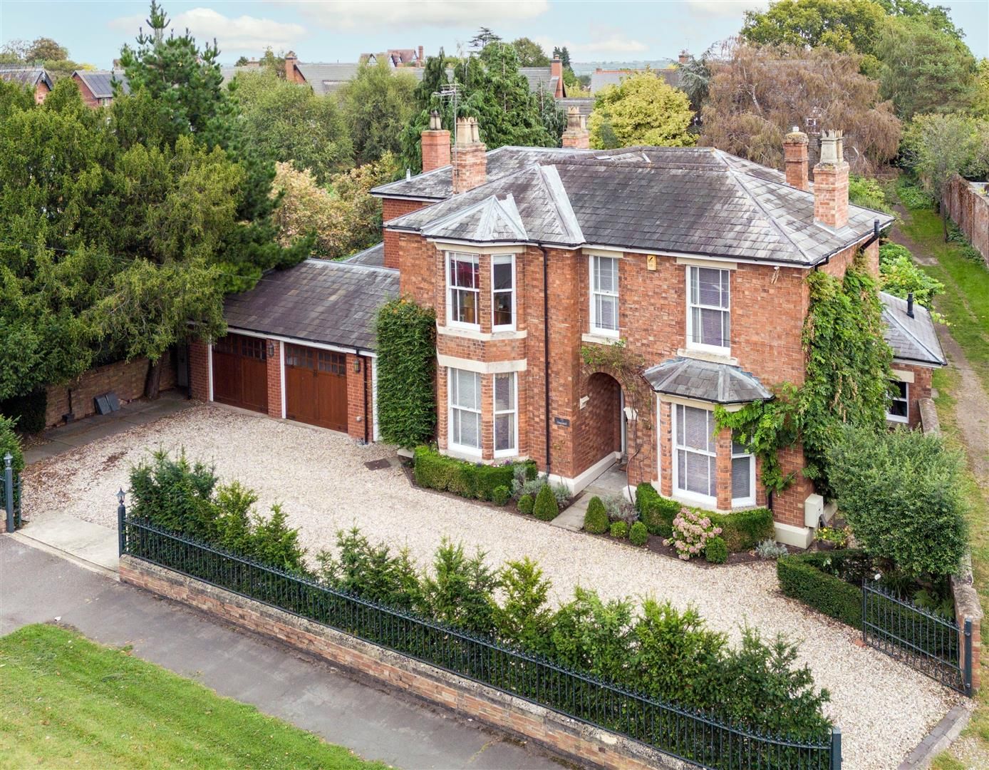 Greenhill, Evesham, Worcestershire, WR11 4NH