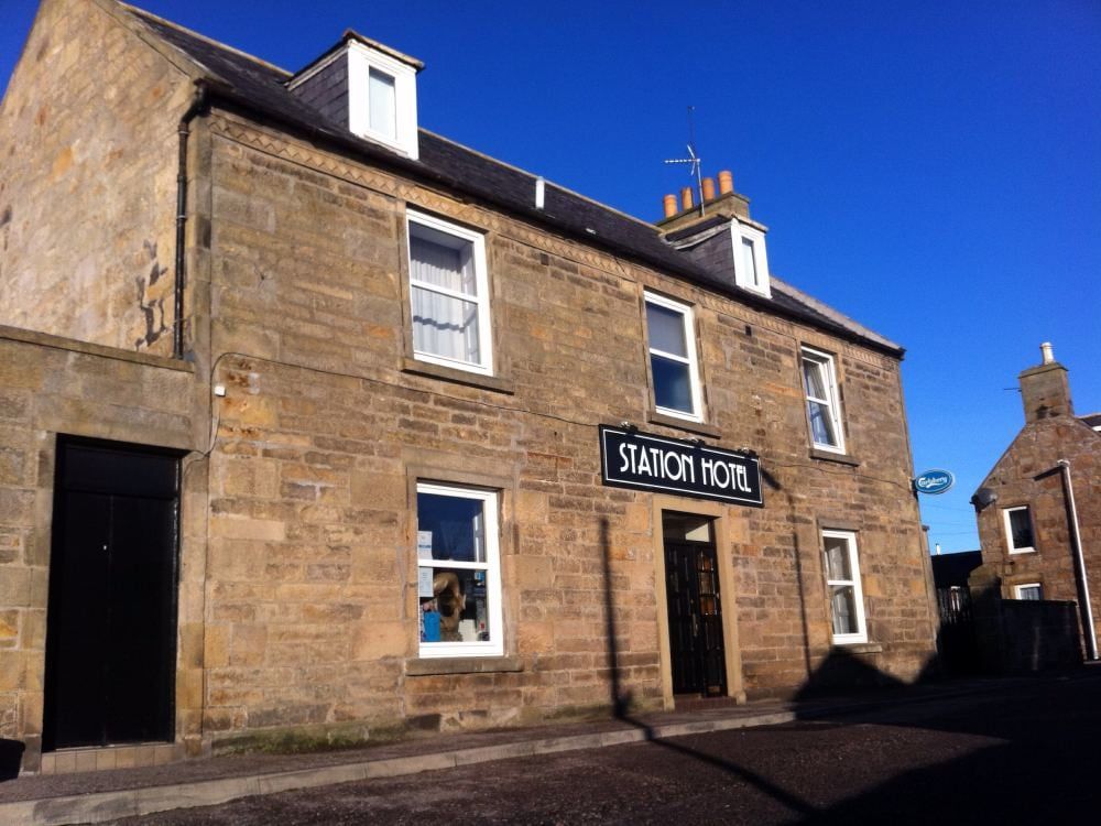 STATION HOTEL, BURGHEAD, ELGIN, Moray, Highland, IV30 5UD