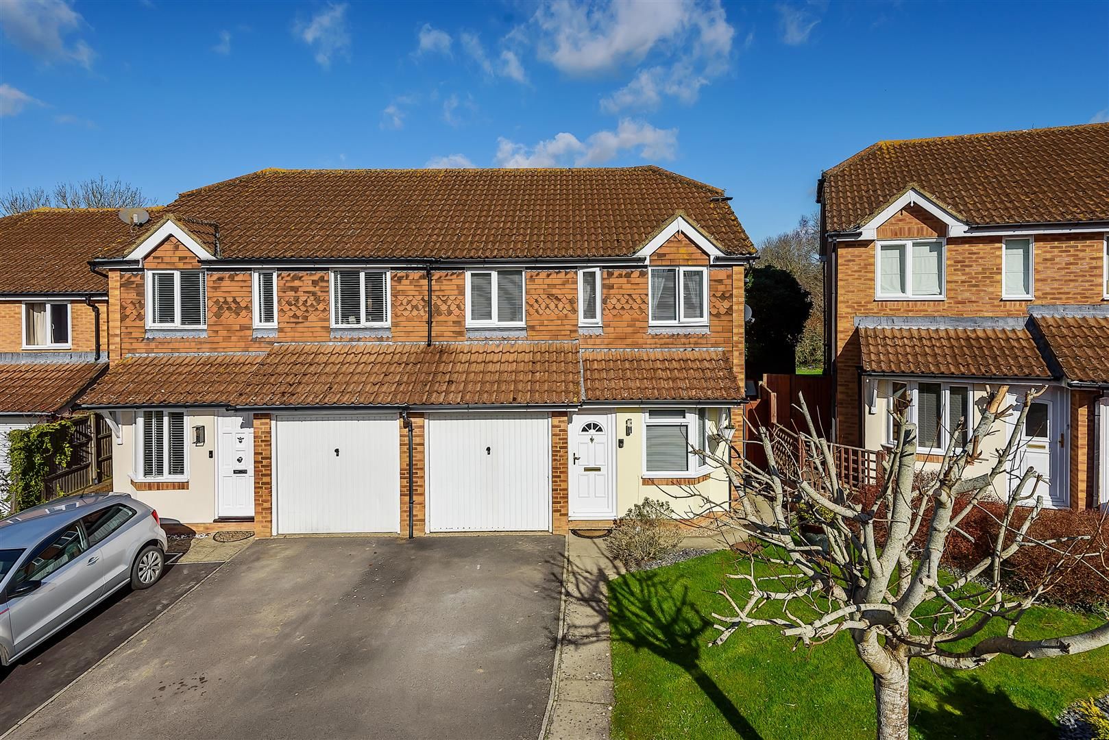 Mansion House Close, Biddenden, Ashford, TN27 8DE