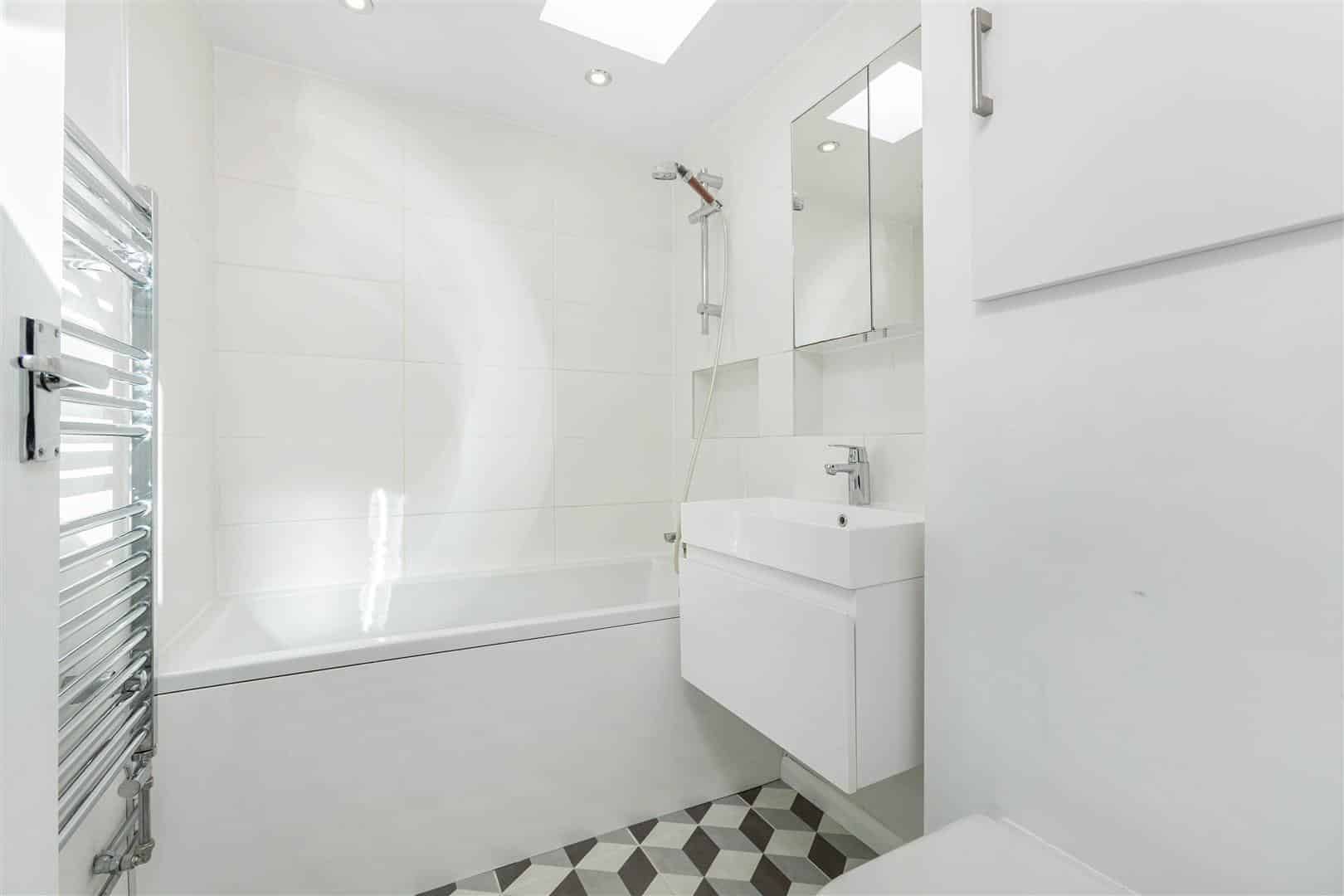 2 bed property for sale in Stanley Road, East Sheen, SW14 James Anderson