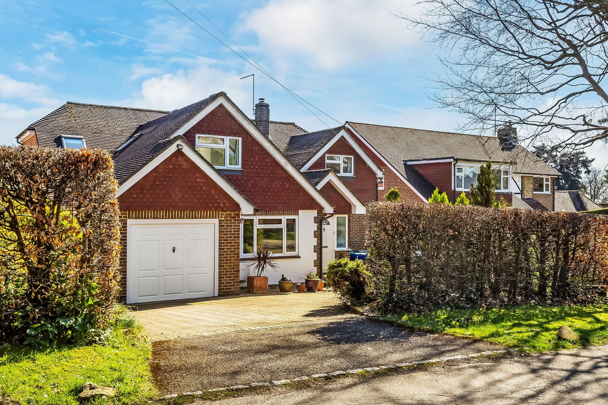 Oast Road, Oxted, Surrey, RH8 9DX