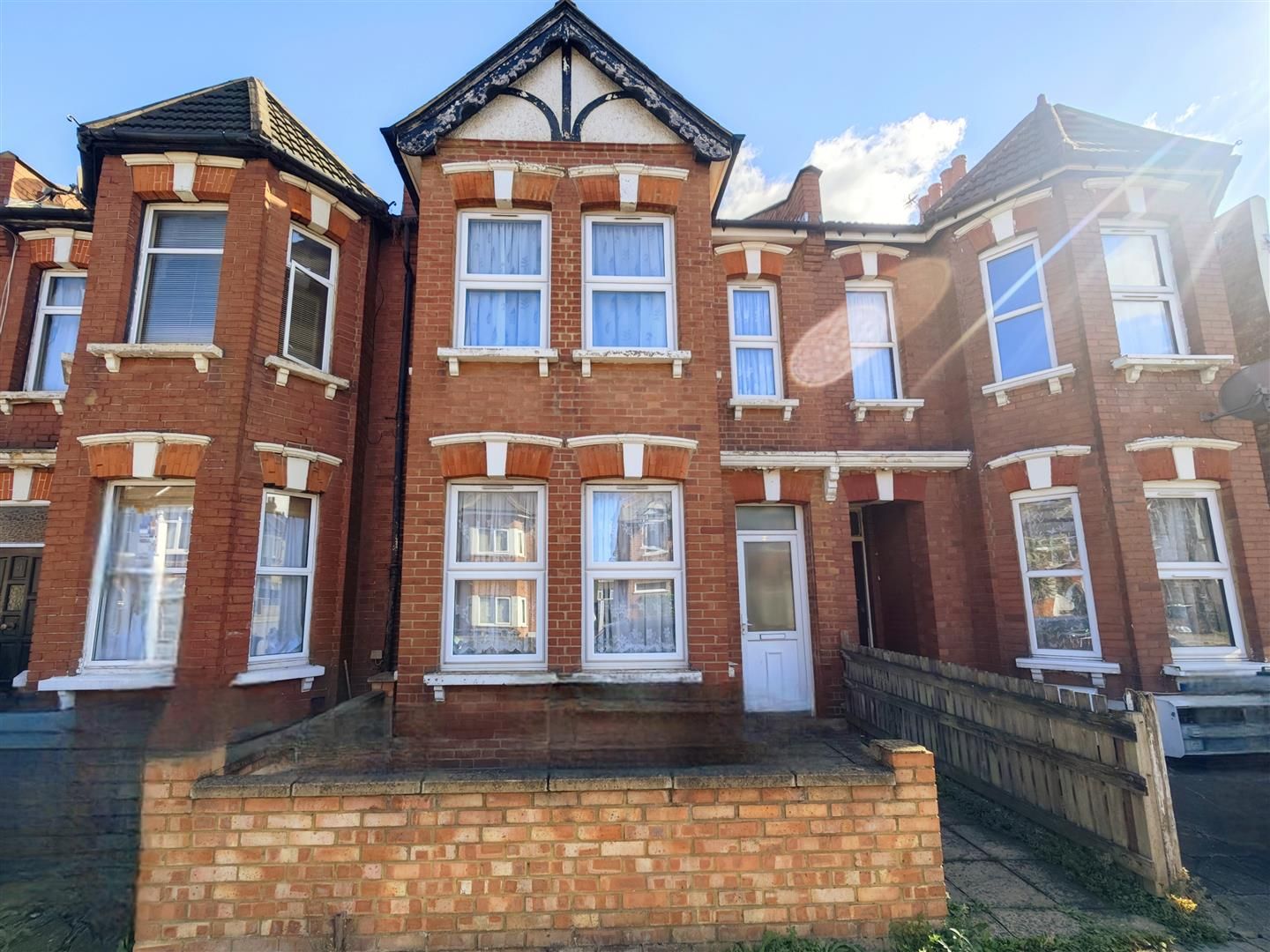 Headstone Road, Harrow, HA1 1PG