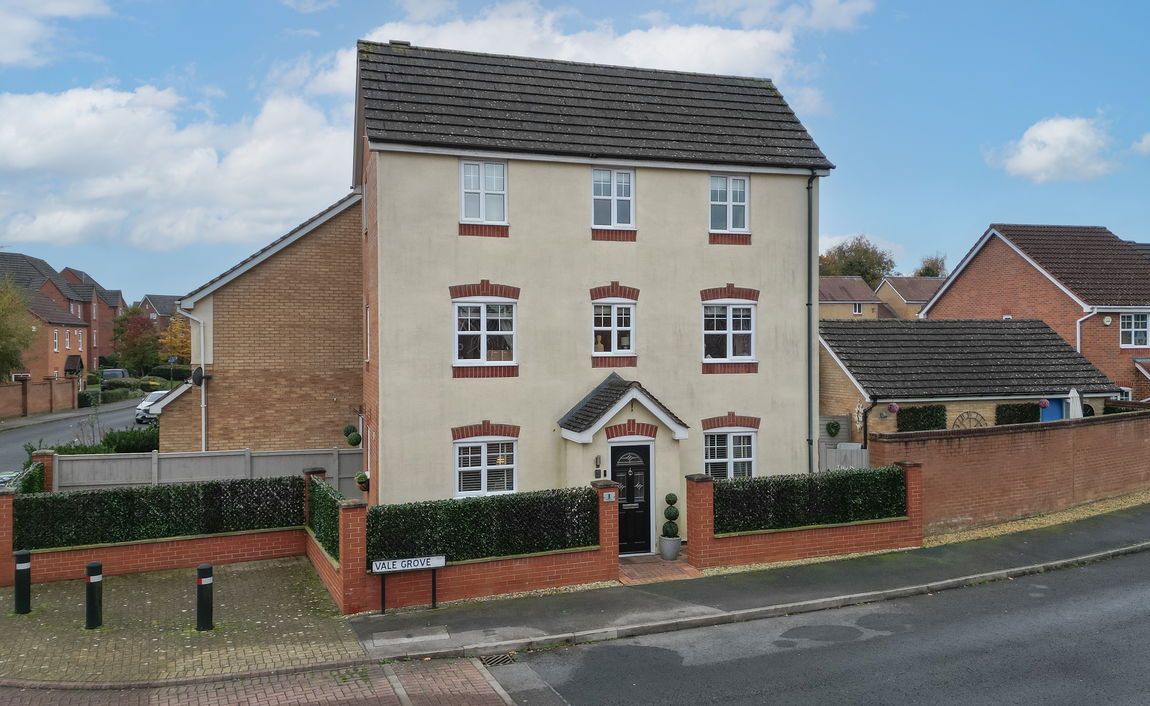 Vale Grove, Breme Park, Bromsgrove, B60 3GE