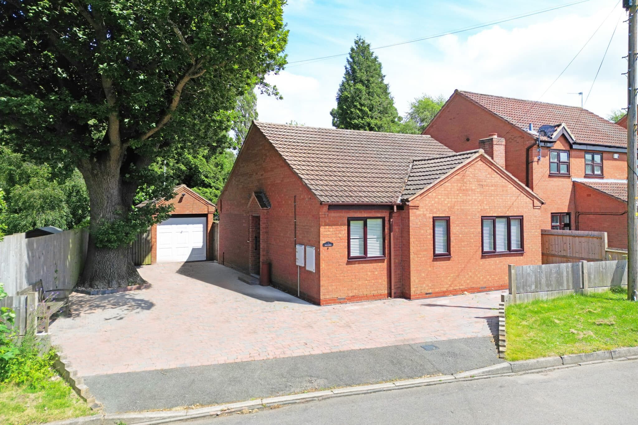 Ernsford Close, Dorridge, Solihull, Solihull, B93 8QT