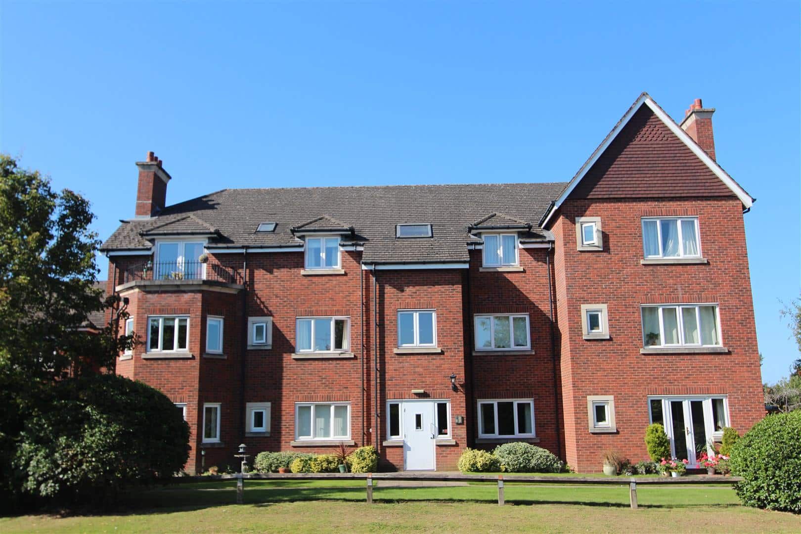 Apartment 12, Ash Court, Coventry, 668 Kenilworth Road, CV7 7JF