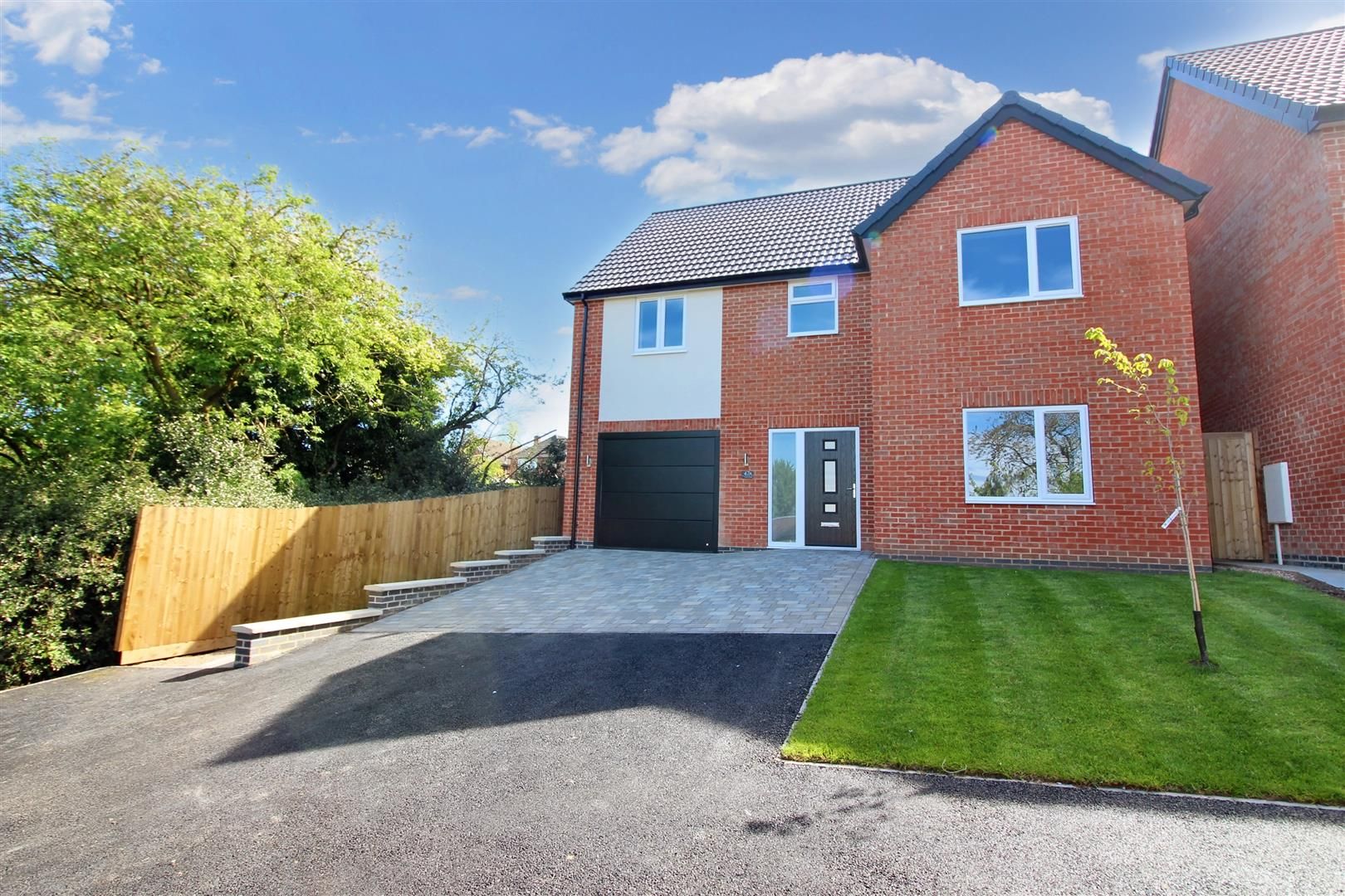 Toton Lane, Stapleford, Nottingham, NG9 7HB