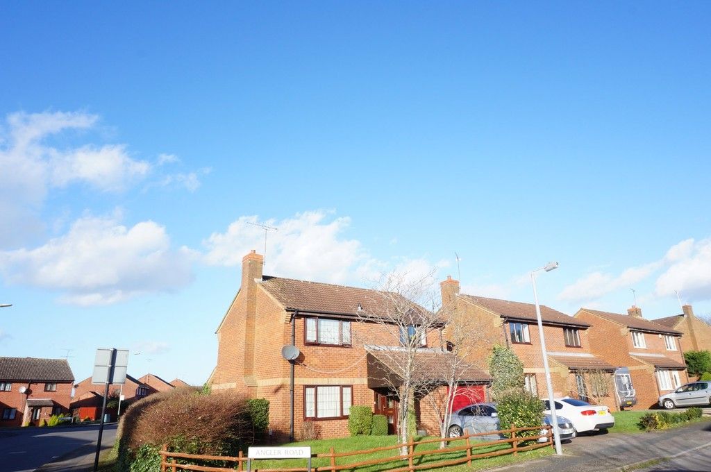 Angler Road, Shaw, Swindon, Wiltshire, SN5 5SX