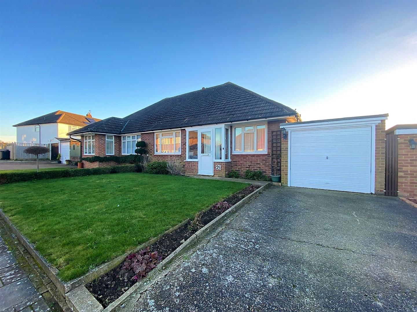 Derwent Drive, Petts Wood, Kent, BR5 1EN