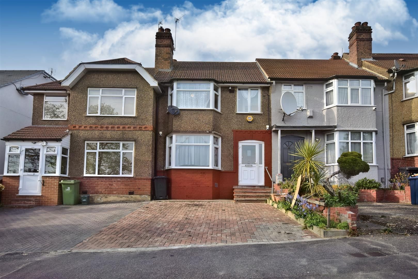 Whitton Avenue East, Greenford, Middlesex, UB6 0JP