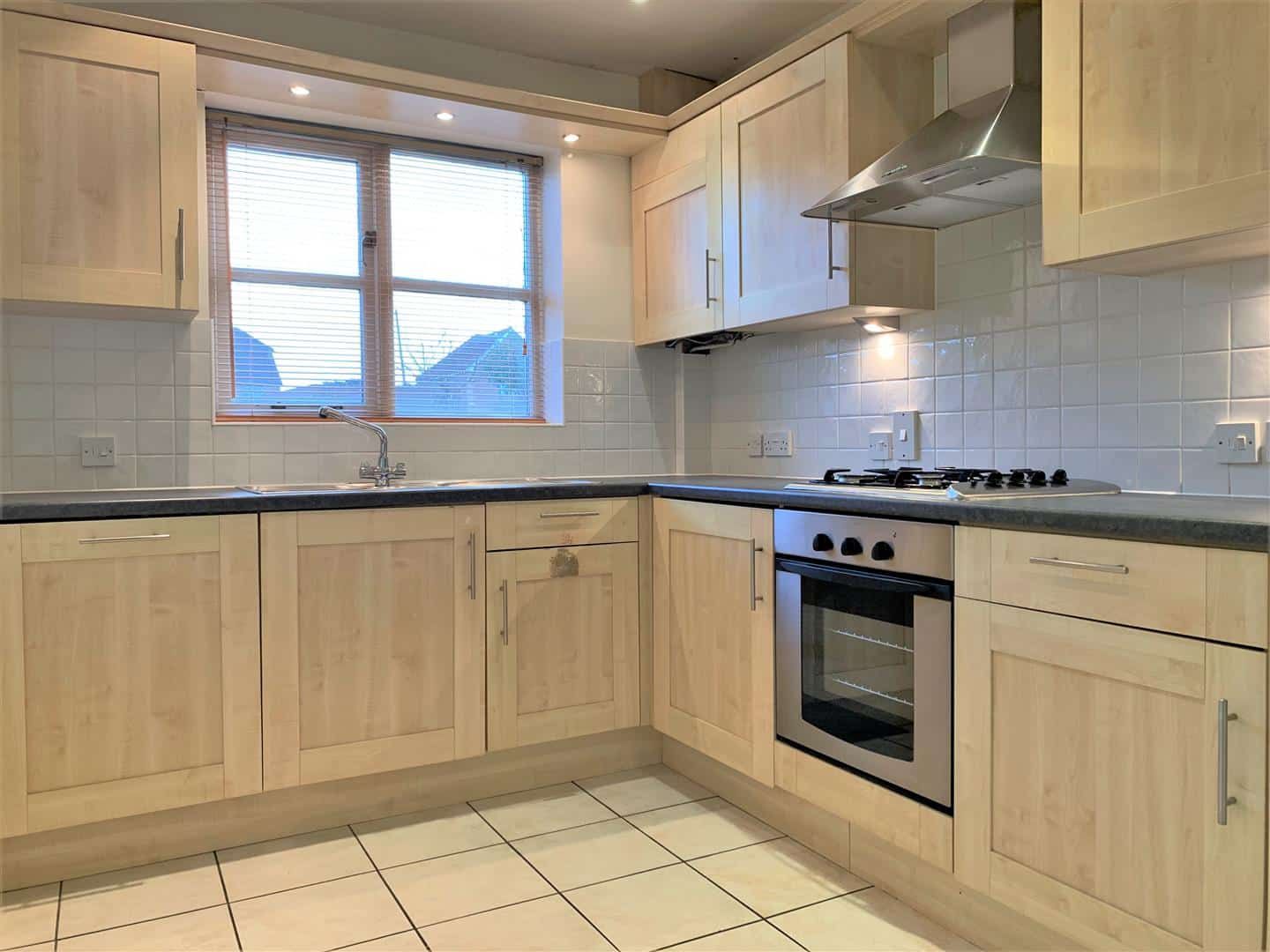 3 bed terraced house to rent in Cades Place, Barming, Kent Simon