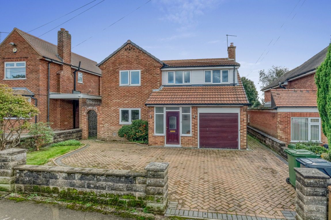 Hazelton Road, Marlbrook, Bromsgrove, B61 0JE