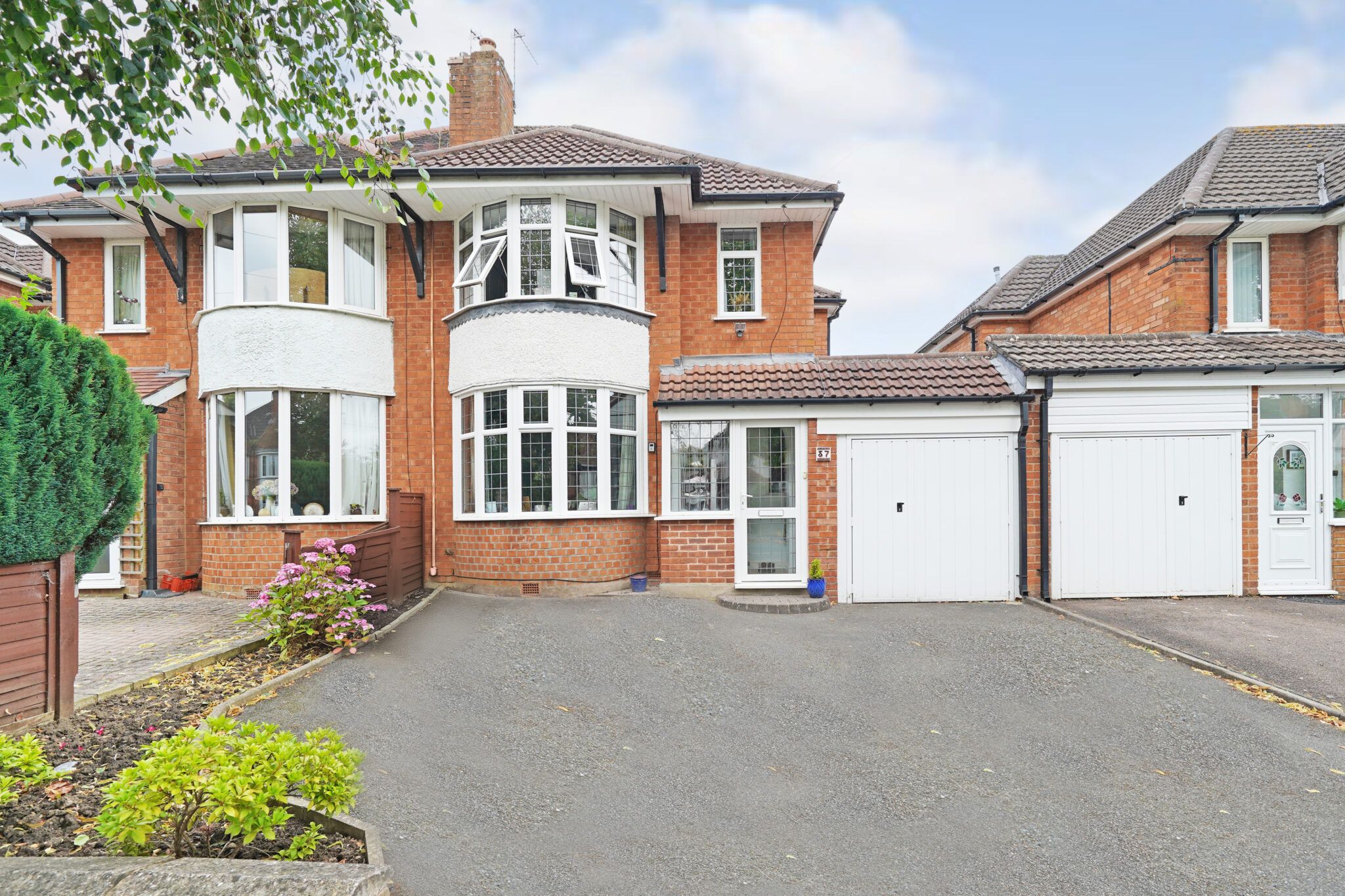 Properties for sale in Solihull | Xact Homes Sales & Letting