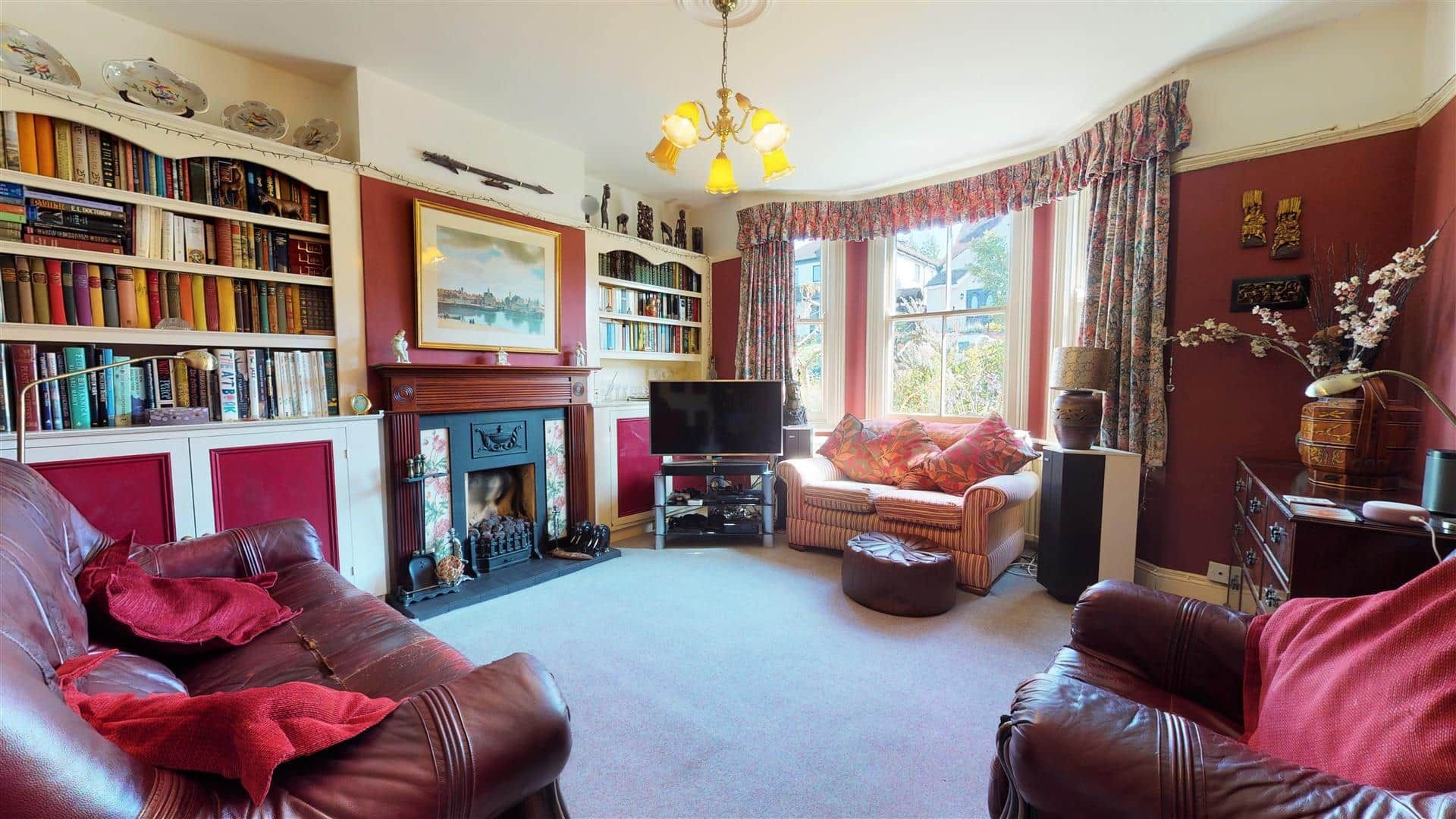 4 bed semidetached house for sale in Blackacre Road, Theydon Bois