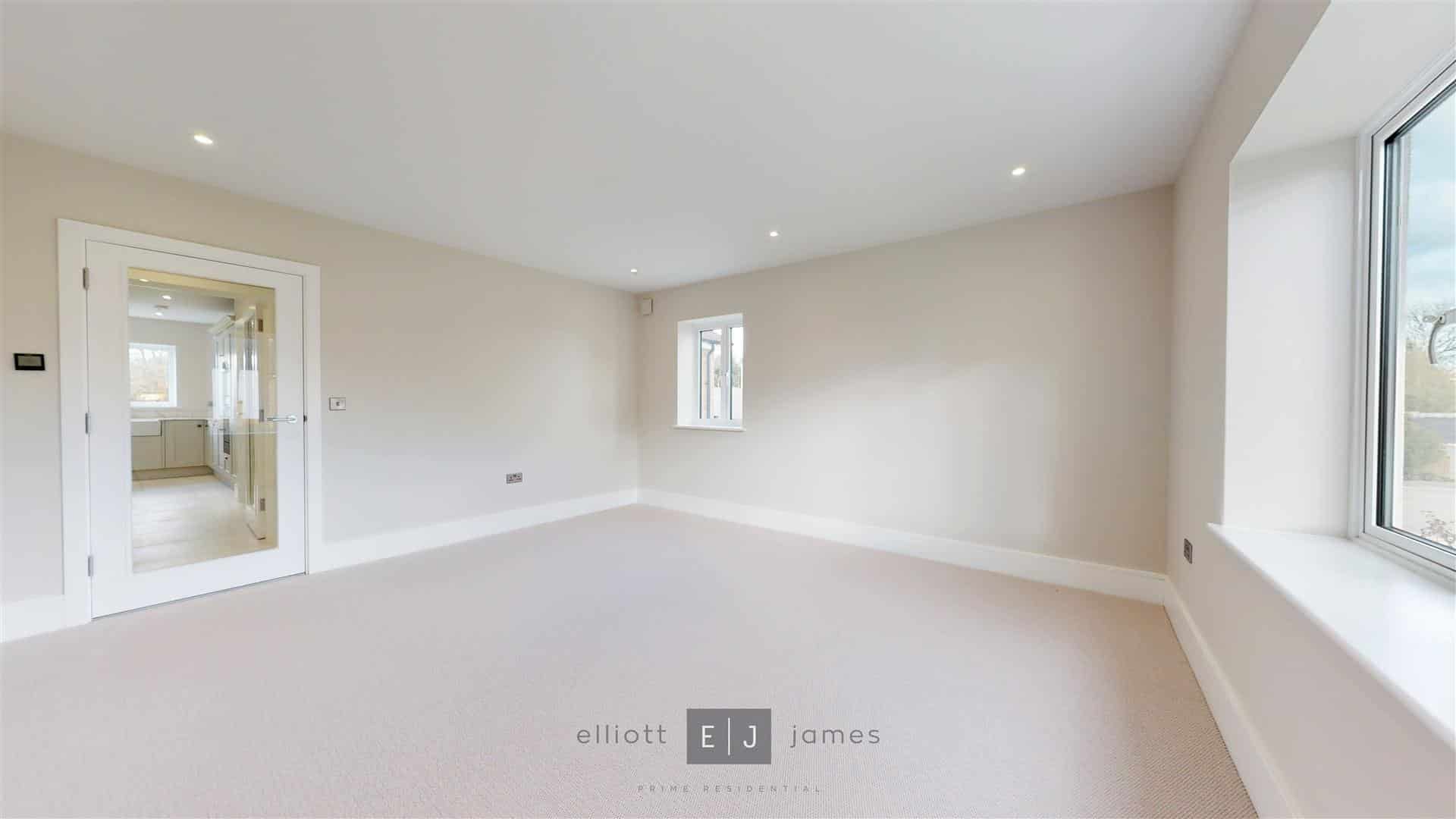 3 bed semidetached house for sale in Meadowcroft Gardens, High Beech