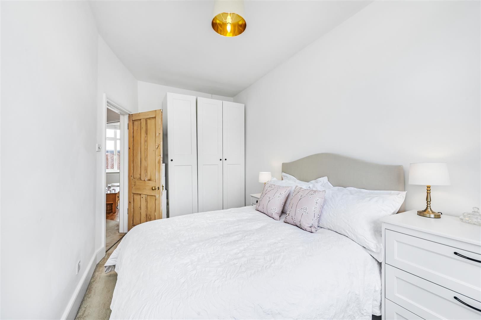 1 bed flat to rent in Sheen Lane, East Sheen, SW14 James Anderson