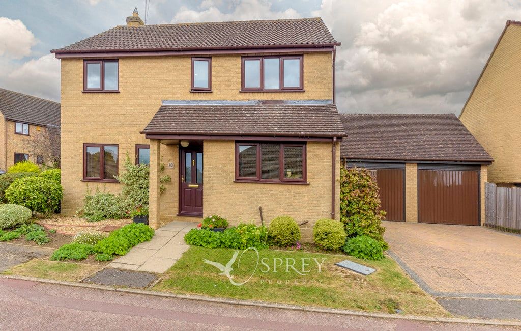 Wentworth Drive, Oundle, Northamptonshire, PE8,