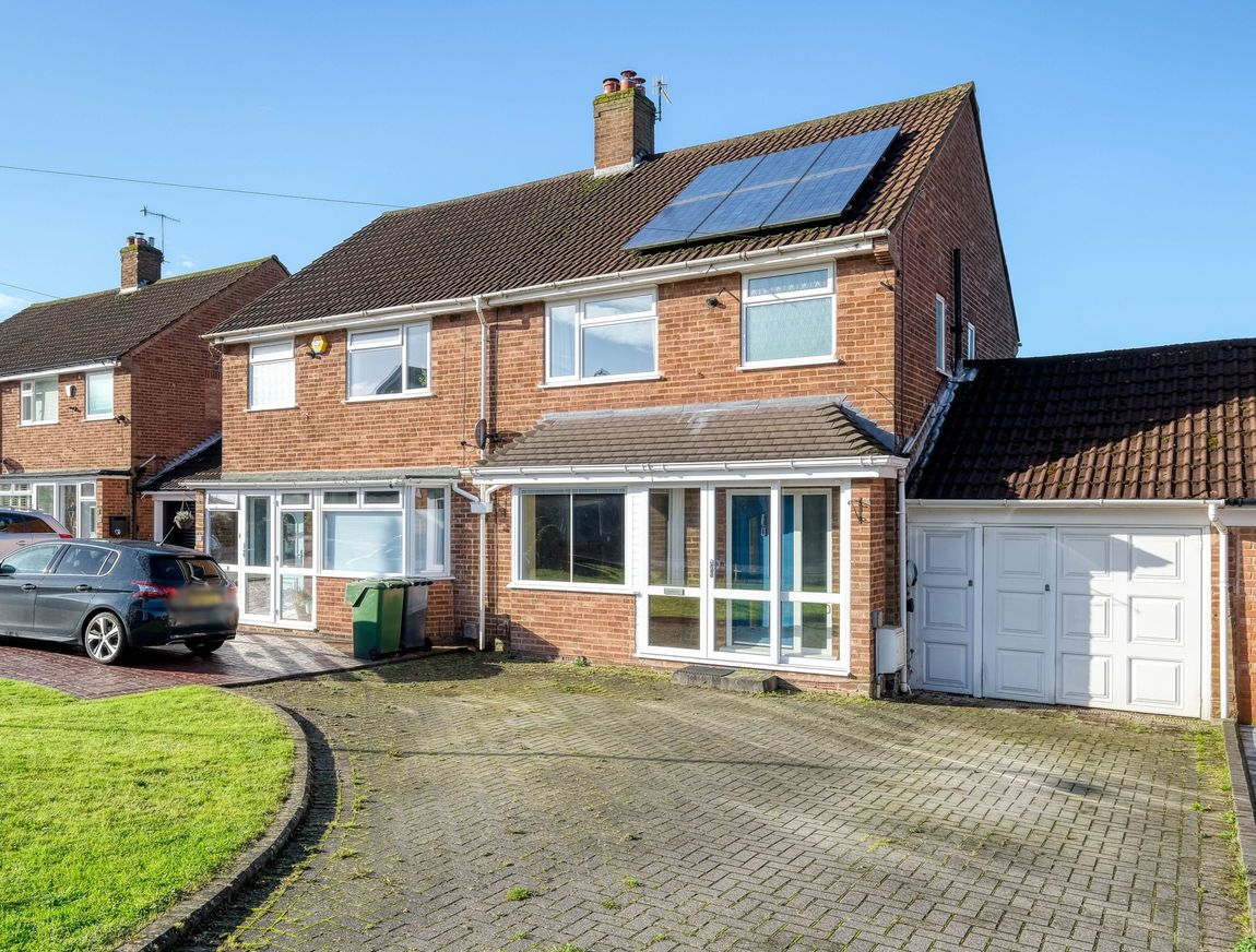 Green Slade Crescent, Marlbrook, Bromsgrove, B60 1DS