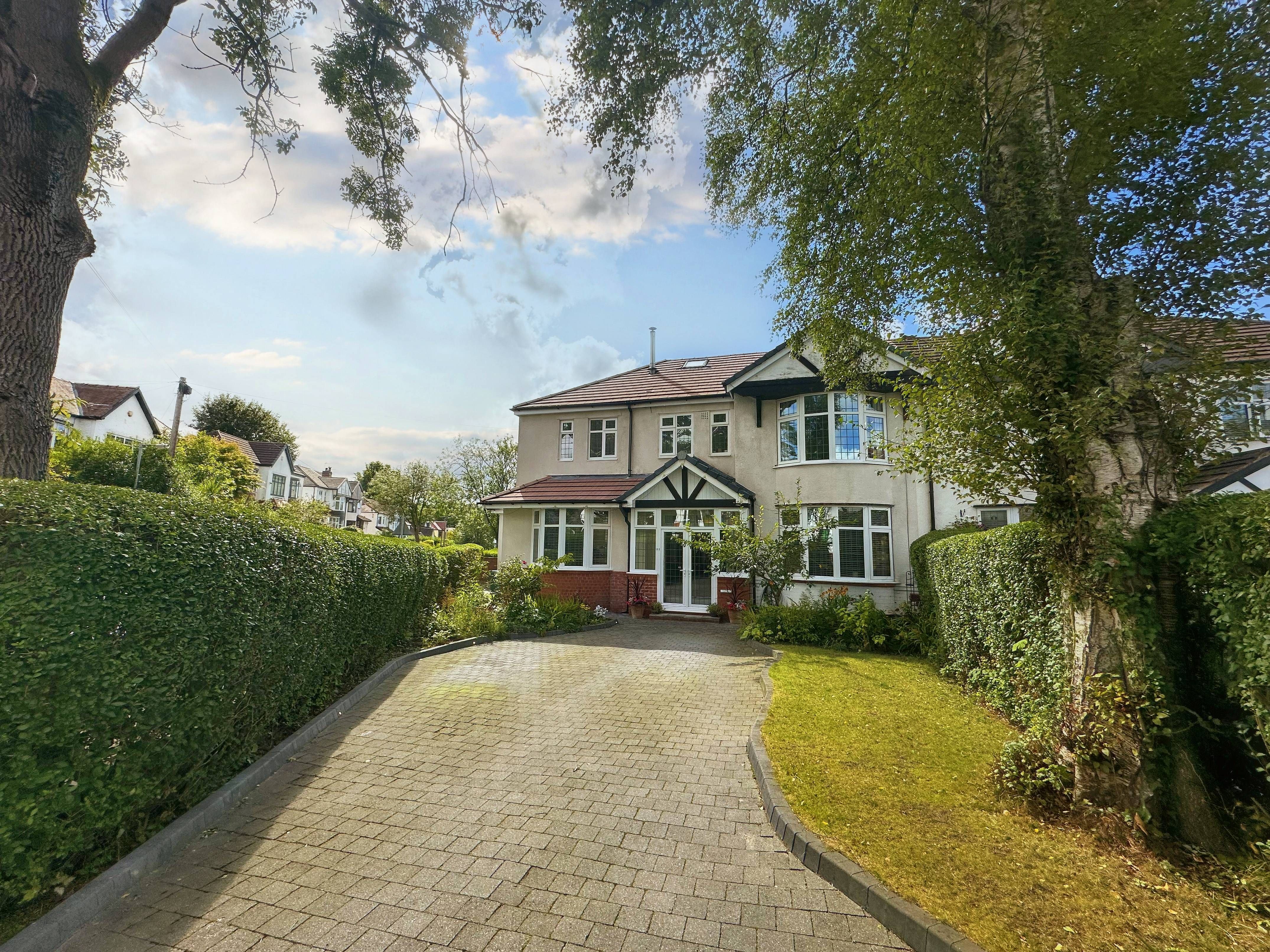 Woodhill Drive, Prestwich, M25