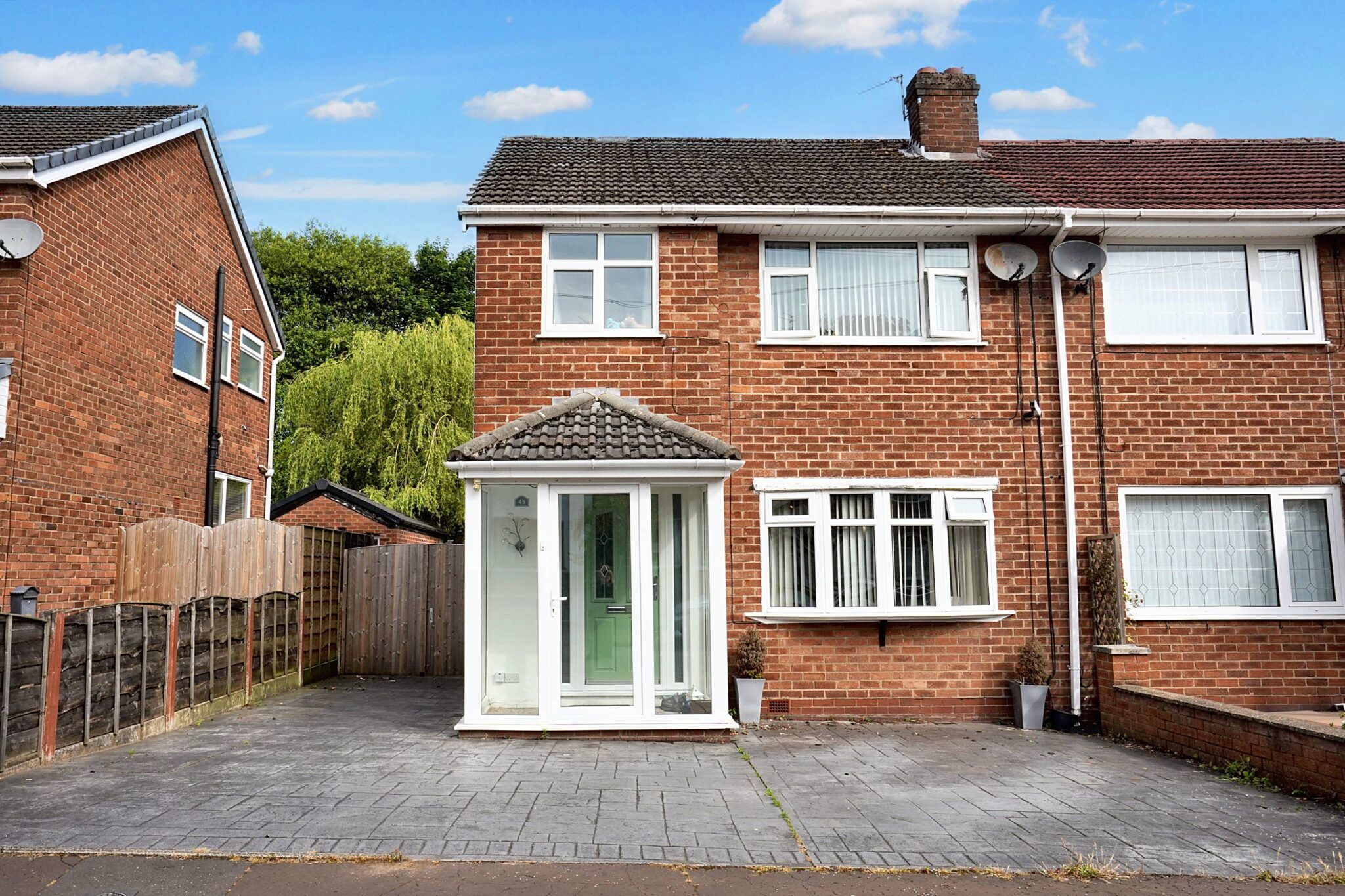 Peveril Close, Whitefield, M45