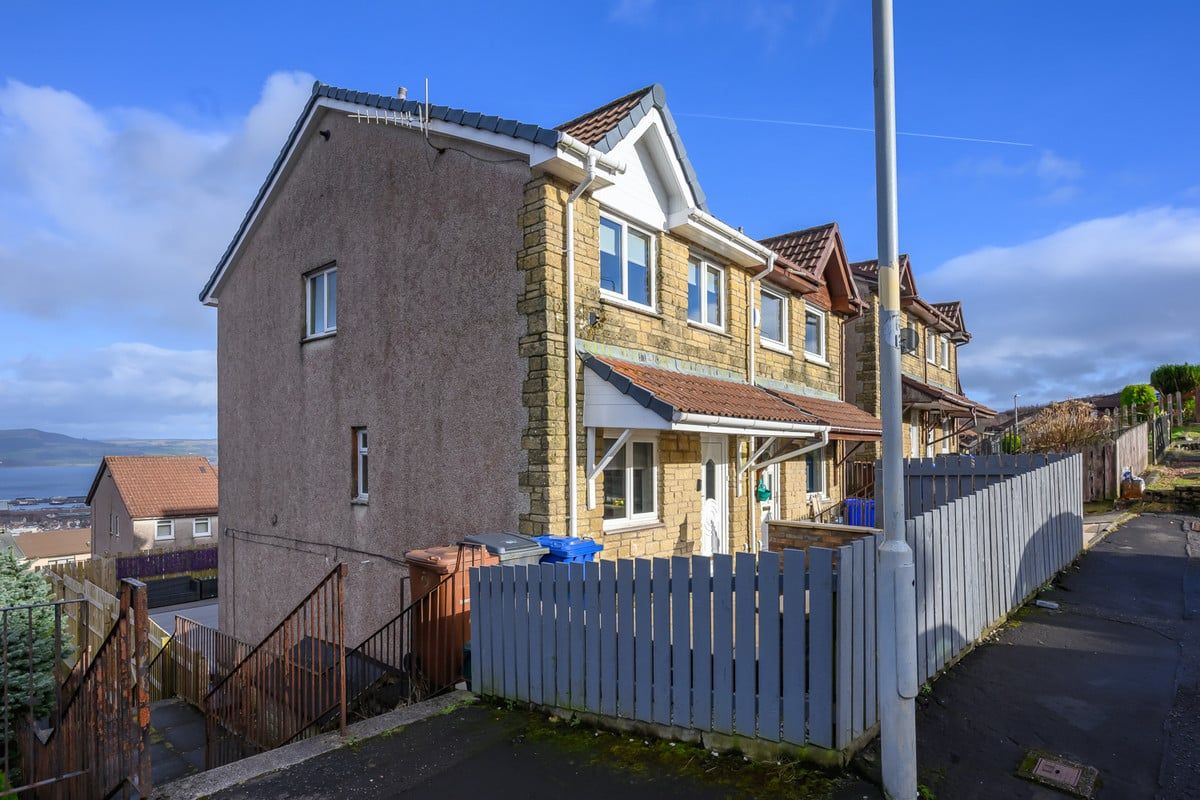 Luss Avenue, Greenock, PA15 3EF