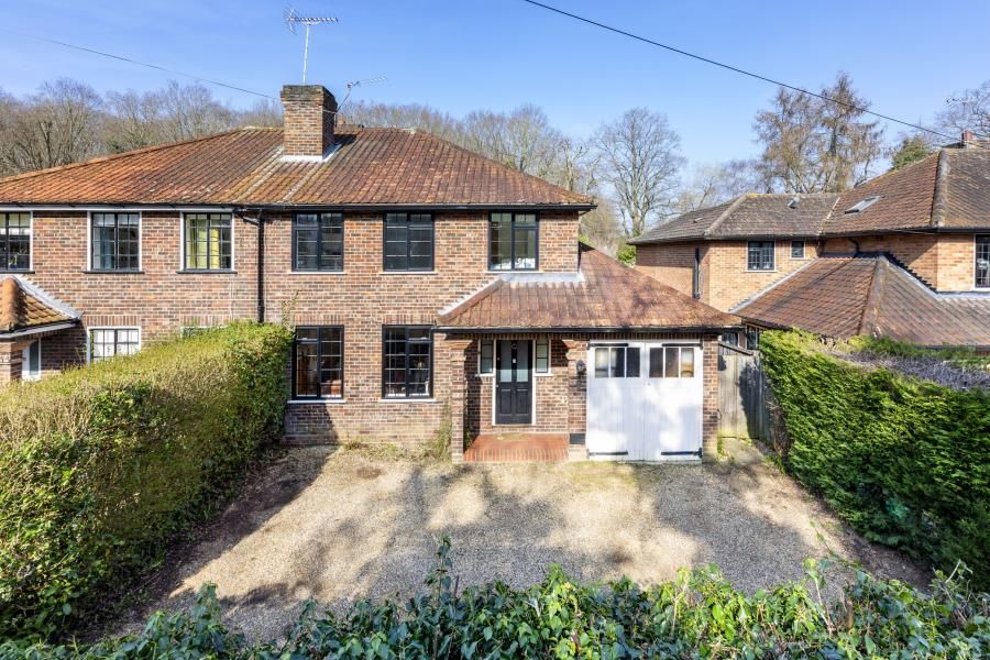 Crown Road, Virginia Water, Surrey, GU25 4HT