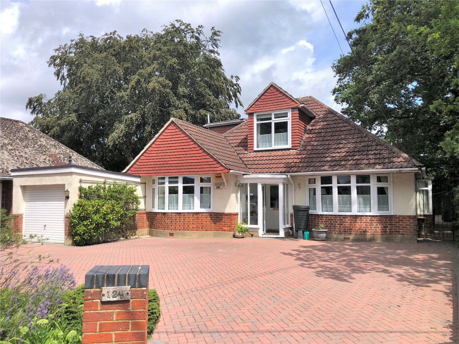 Ringwood Road, Walkford, Dorset, BH23 5RB