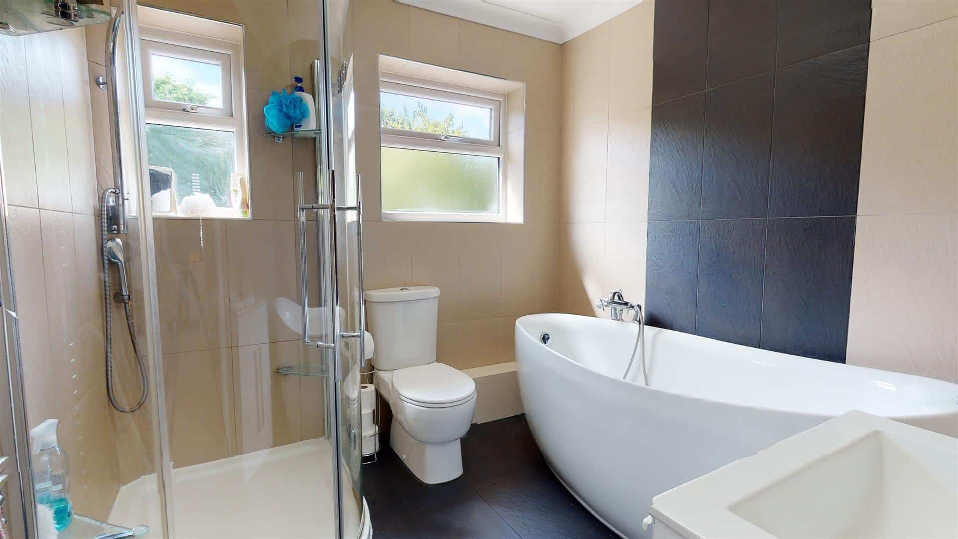 4 bed semidetached house for sale in Dene Road, Buckhurst Hill