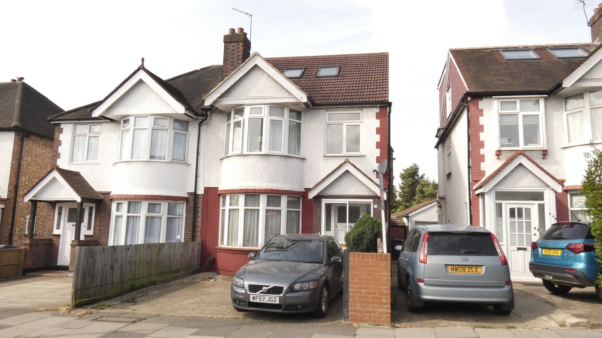 Greenford Avenue, London, W7 3AA