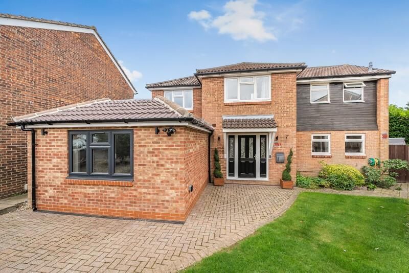 Shepherds Close, Orpington, BR6 9UB