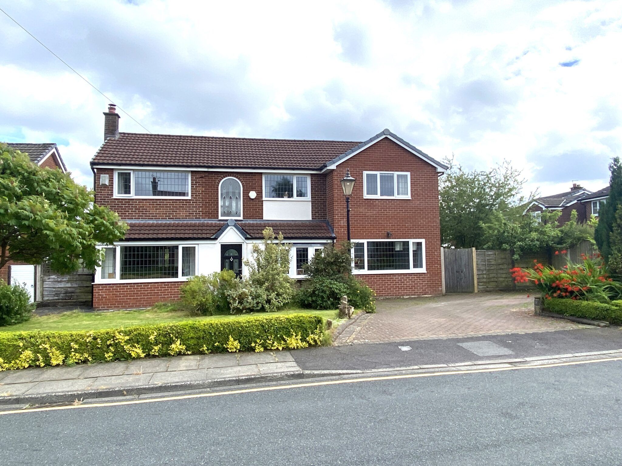 2 Eccleston Close, Seddons Farm, Bury BL8 2JF