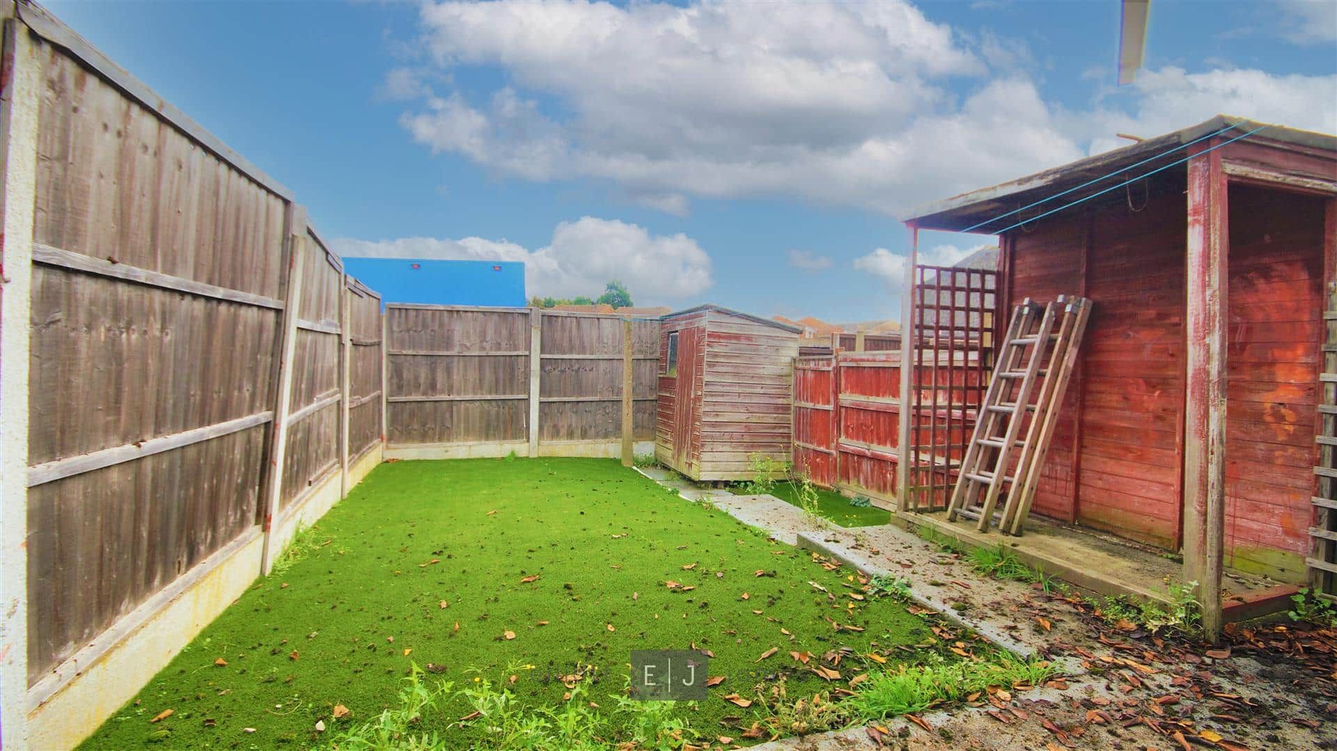 3 bed terraced house to rent in Copperfield, Chigwell Elliott James