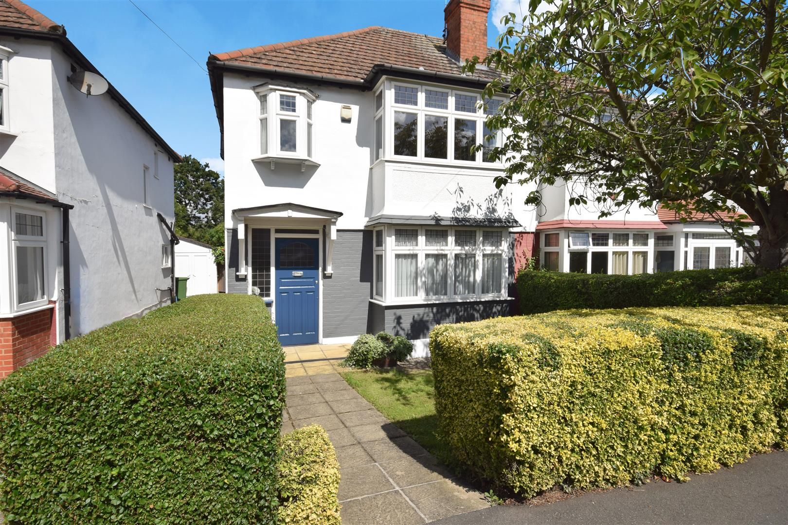 Abbotts Drive, Wembley, Middlesex, HA0 3SD