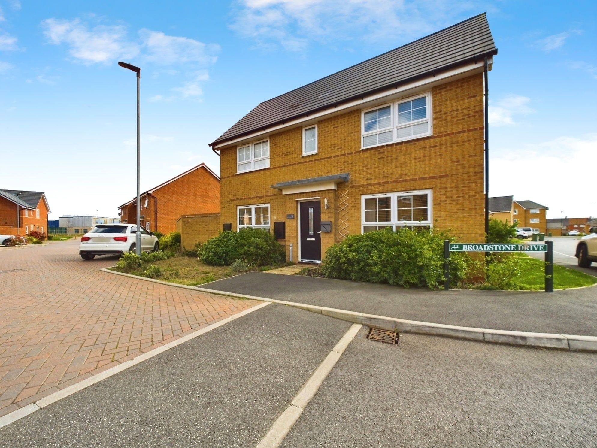 Broadstone Drive, Hampton Water, Peterborough, Peterborough, PE7 8QR