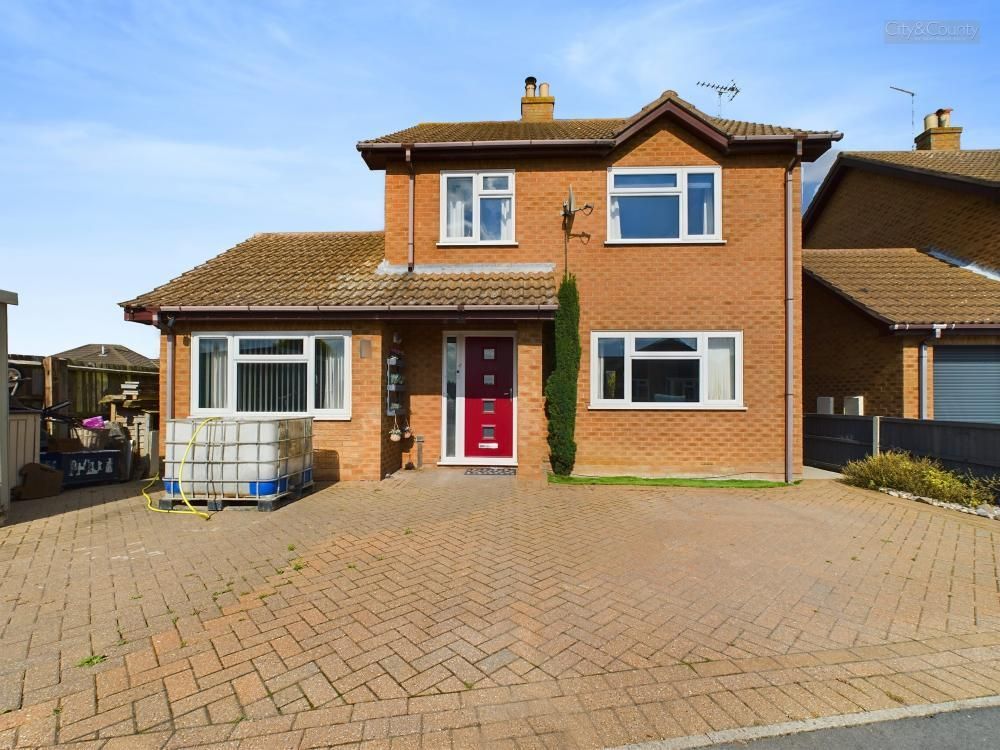 Harrington Drive, Crowland, Peterborough, Lincolnshire, PE6 0AT