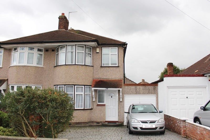 Lingfield Crescent, London, Greater London, SE9