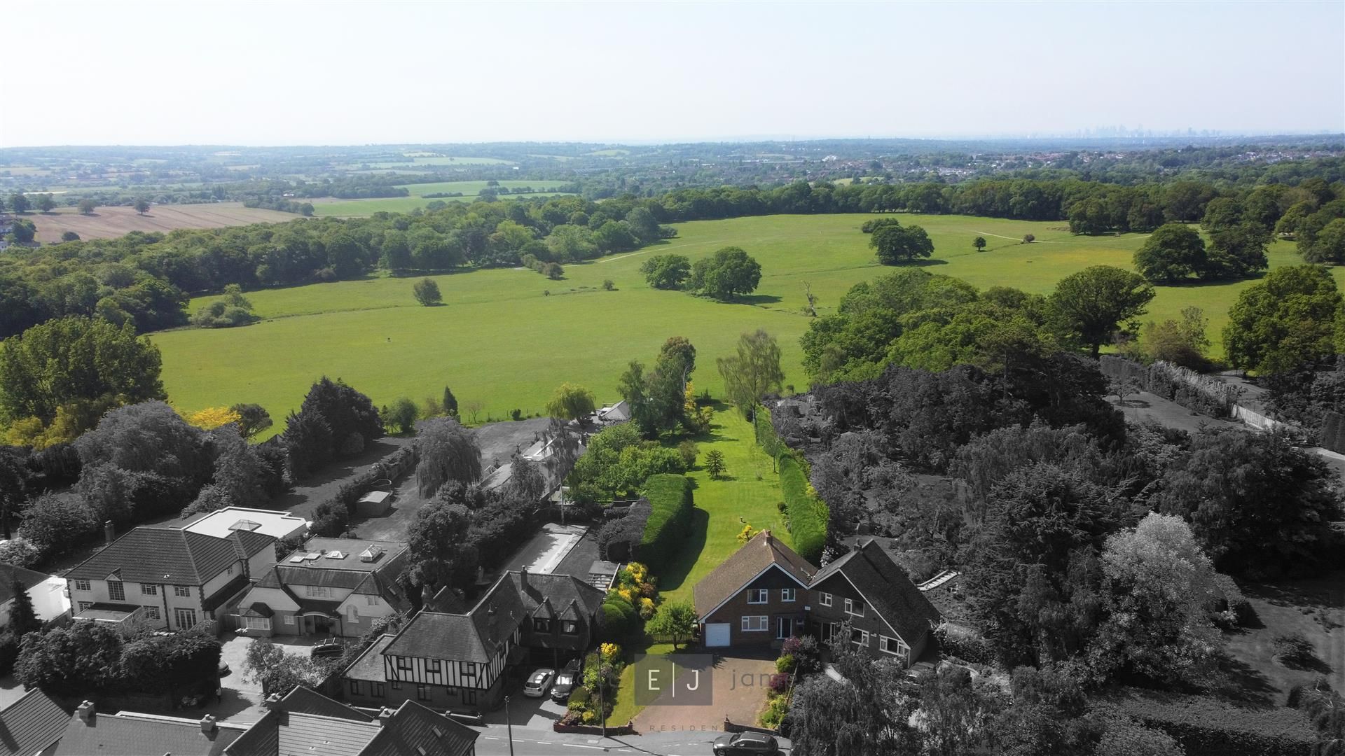 Coppice Row, Theydon Bois