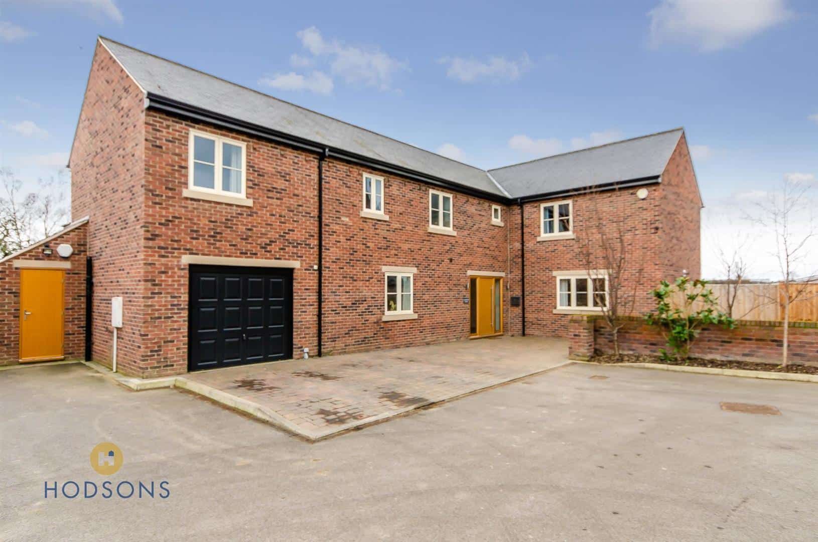 Pontefract Road, Ackworth, Pontefract, WF7 7EF