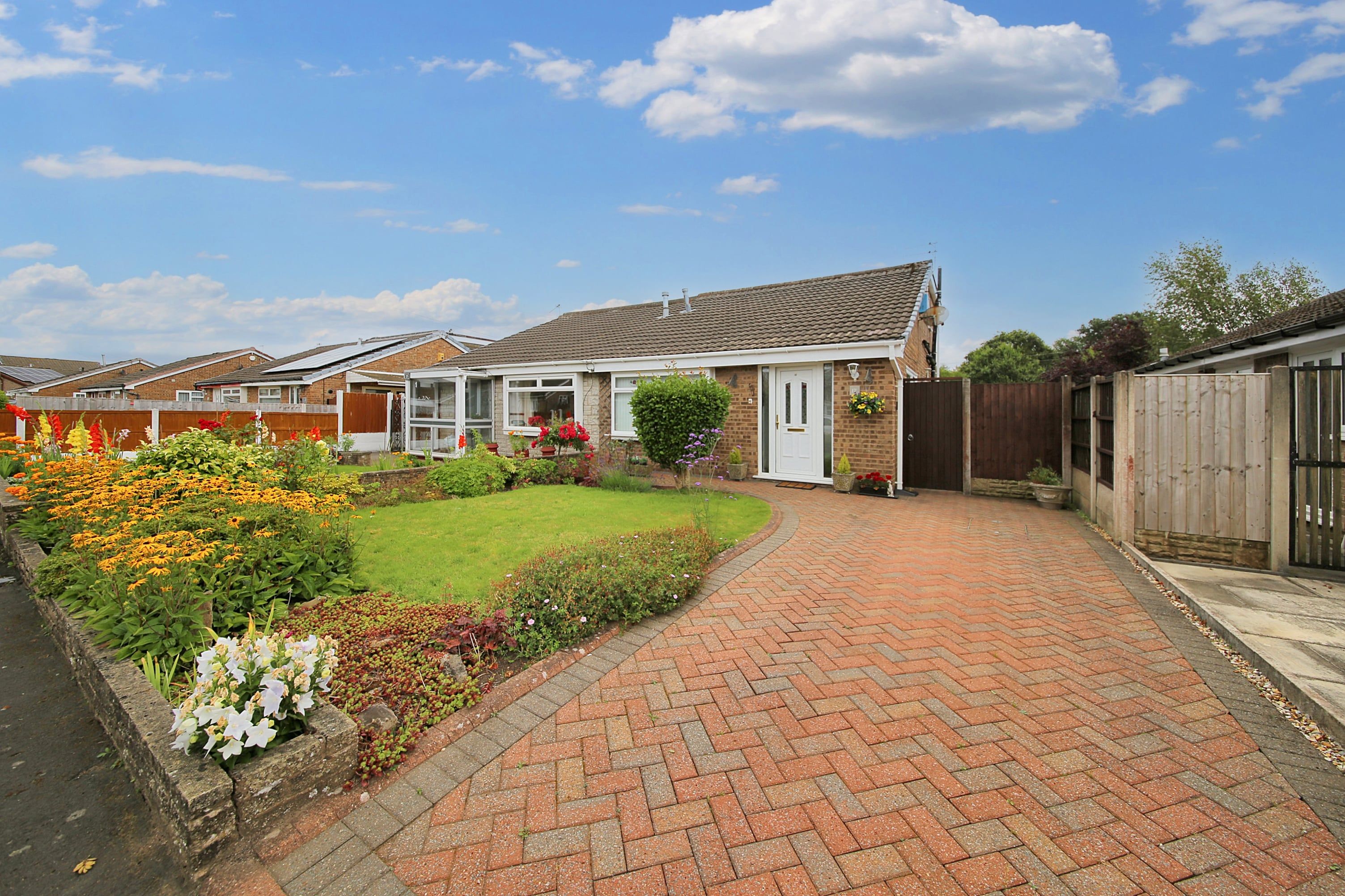 Hollins Close, Ashton-In-Makerfield, Wigan, Wigan, WN4 0RR